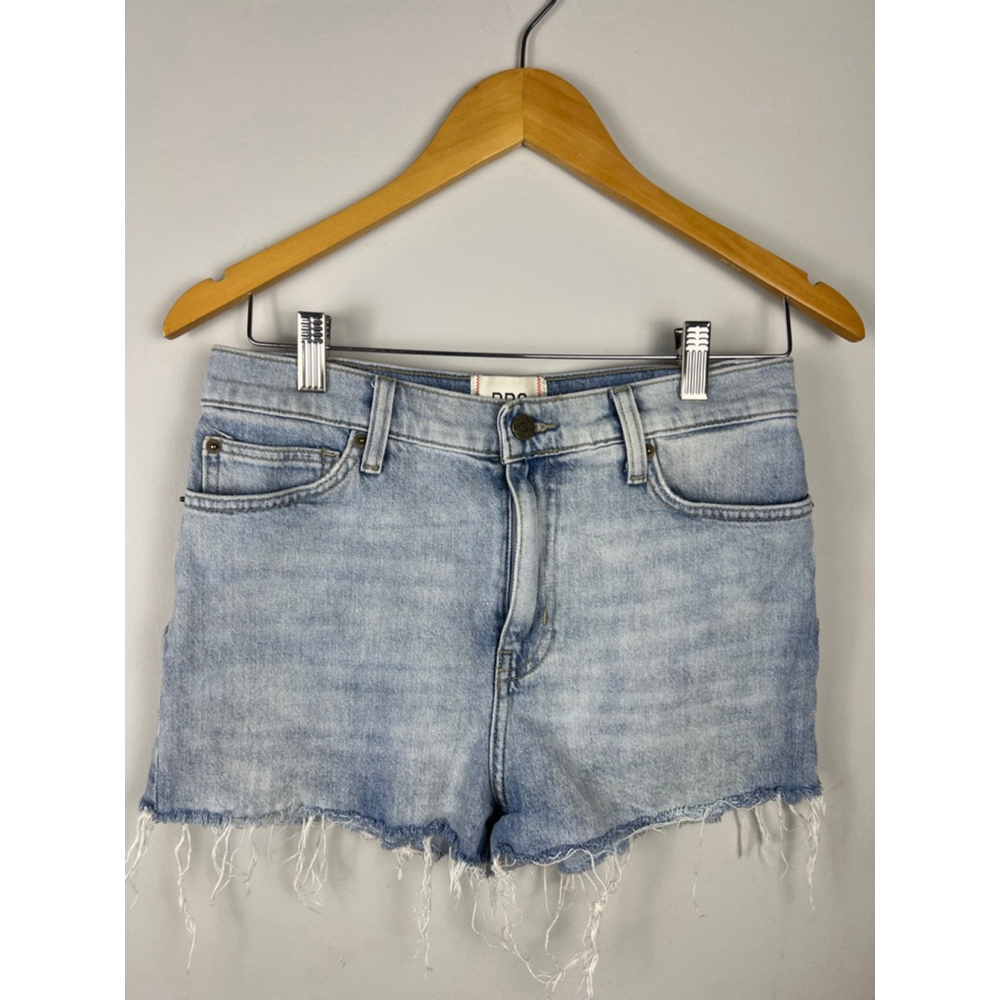 BDG Urban Outfitters Girlfriend Denim Shorts Light Wash Frayed Hem Size 28